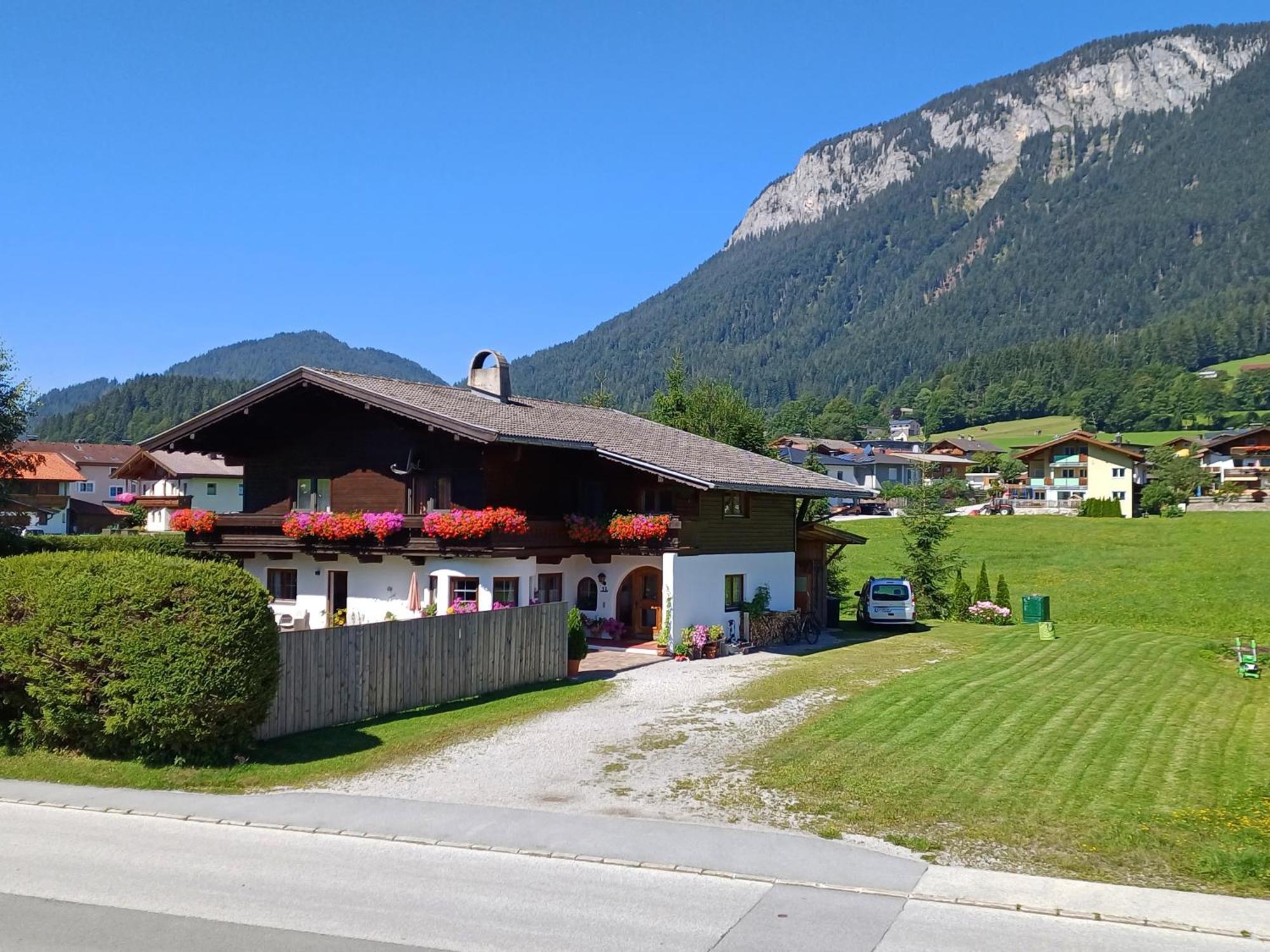 Haus Barbara Bed & Breakfast Soll Exterior photo