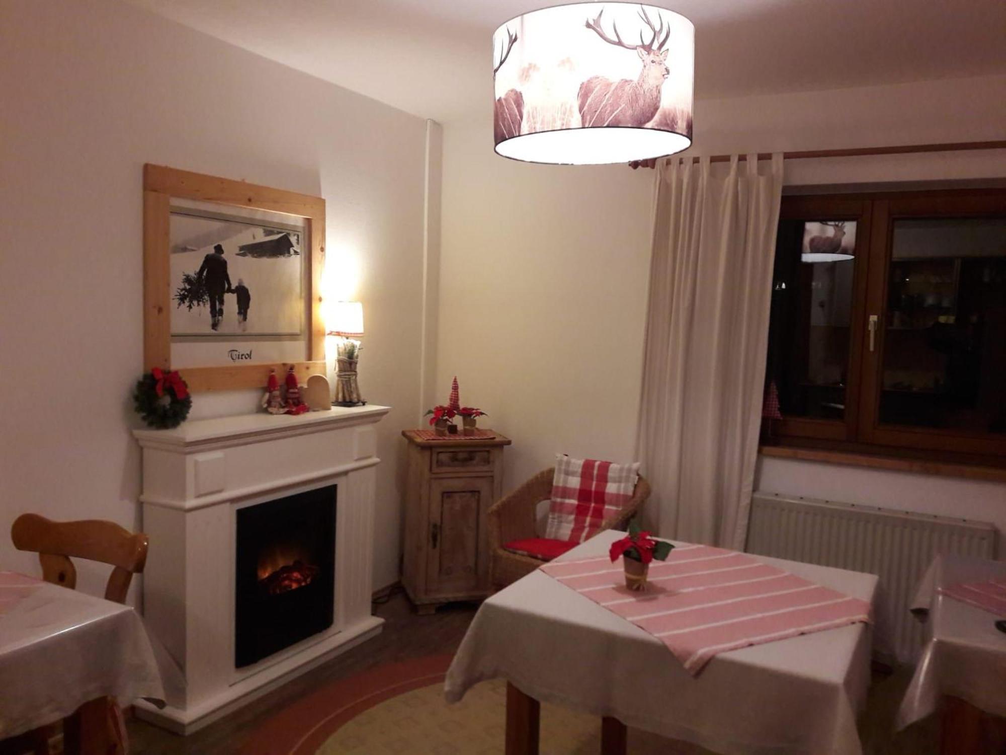 Haus Barbara Bed & Breakfast Soll Exterior photo