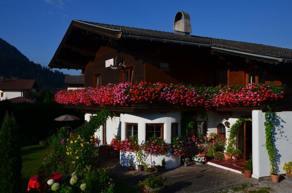 Haus Barbara Bed & Breakfast Soll Exterior photo